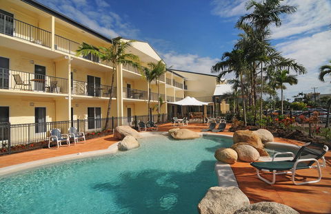 Cairns Queenslander Hotel & Apartments - Accommodation Asia 2