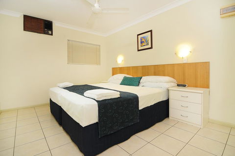 Cairns Queenslander Hotel & Apartments - Accommodation Asia 18
