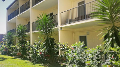 Cairns Queenslander Hotel & Apartments - Accommodation Asia 32
