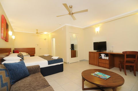 Cairns Queenslander Hotel & Apartments - Accommodation Asia 15