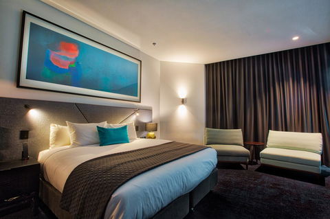 Eatons Hill Hotel - Accommodation Asia 12