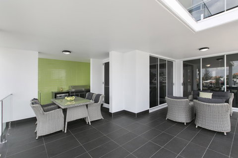 Menso At Southbank - Accommodation Asia 4