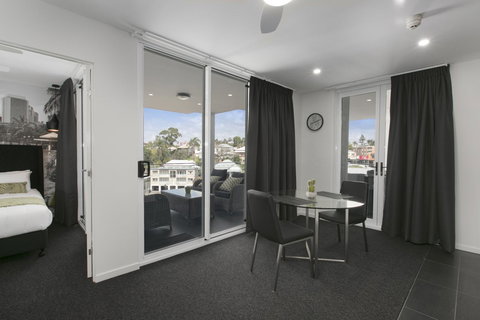 Menso At Southbank - Accommodation Asia 22