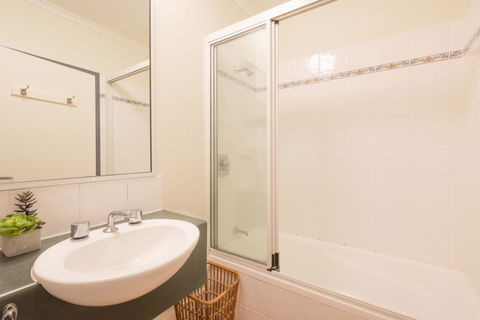 Coral Tree Inn - Accommodation Asia 41