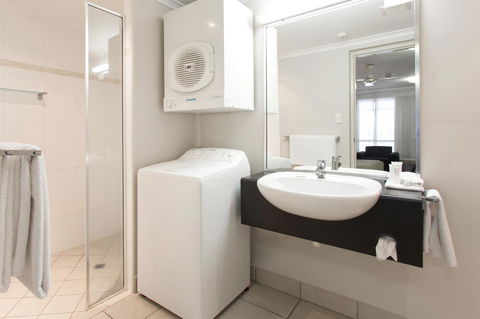 Windmill Motel & Events Centre - Accommodation Asia 26