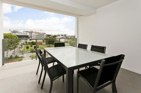 Arise Princess Regent Apartments - Accommodation Asia 2