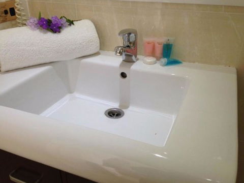 Novena Palms Motel - Accommodation Asia 1