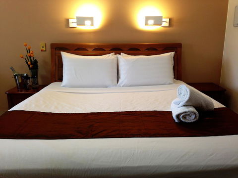 Novena Palms Motel - Accommodation Asia 12