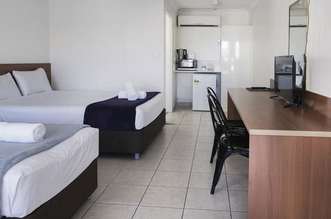 Sunshine Beach Resort - Accommodation Asia 9