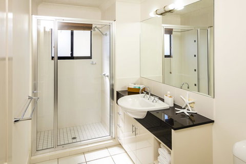 Jack And Newell Holiday Apartments - Accommodation Asia 24