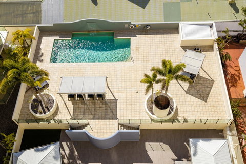 Jack And Newell Holiday Apartments - Accommodation Asia 4