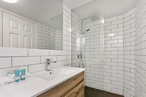 Dockside Apartments Mooloolaba - Accommodation China 2
