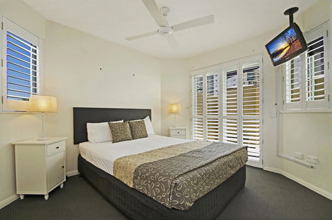 Malibu Apartments - Accommodation China 6