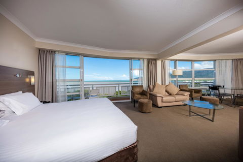 DoubleTree By Hilton Cairns - Accommodation Guide 31