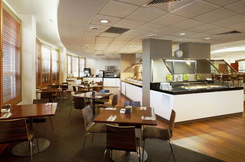 DoubleTree By Hilton Cairns - Accommodation Guide 9