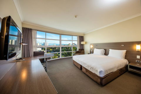 DoubleTree By Hilton Cairns - Accommodation Guide 18