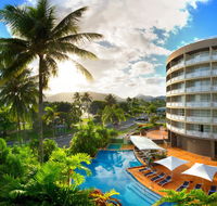 DoubleTree by Hilton Cairns - Accommodation Guide
