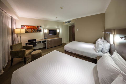 DoubleTree By Hilton Cairns - Accommodation Guide 13