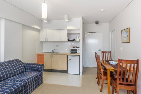 Motel On Gregory - Accommodation Guide 24