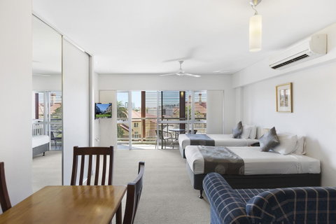 Motel On Gregory - Accommodation Guide 8