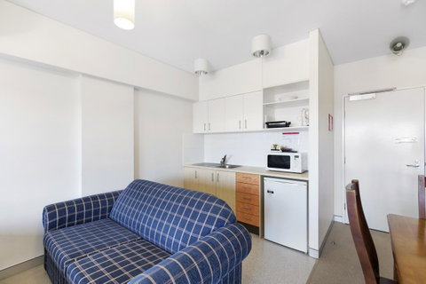Motel On Gregory - Accommodation Guide 16