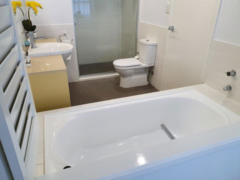 Azure Sea Whitsunday Resort - Accommodation Guide 3