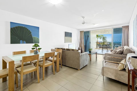 Azure Sea Whitsunday Resort - Accommodation Guide 32