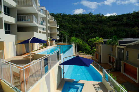 Azure Sea Whitsunday Resort - Accommodation Guide 0
