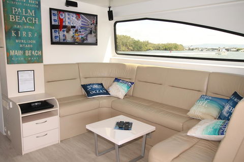 Coomera Houseboats - Accommodation China 11