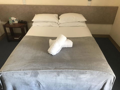 Nanango Star Motel - Accommodation Guide 11