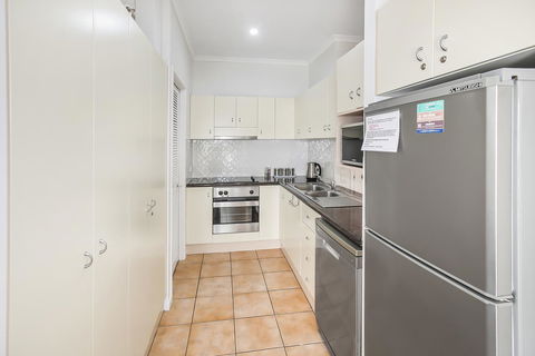 Rimini Holiday Apartments - Accommodation Asia 4
