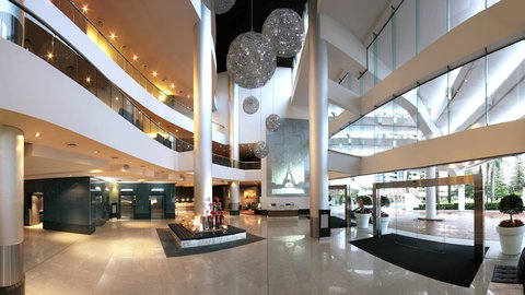 Sofitel Gold Coast Broadbeach - Accommodation Guide 10