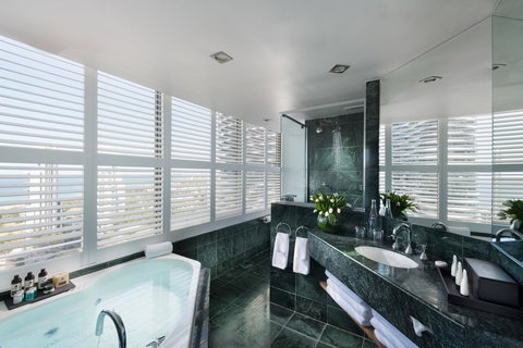 Sofitel Gold Coast Broadbeach - Accommodation Guide 24
