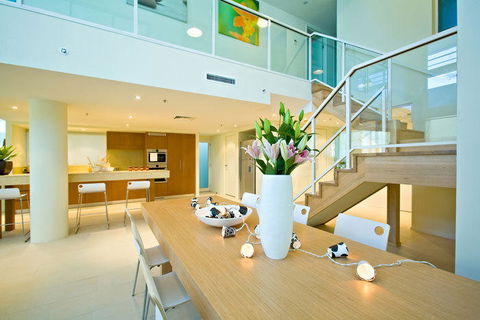 Lanai Riverside Apartments - Accommodation China 24