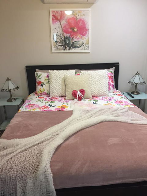 Shasta Place - Accommodation Asia 1