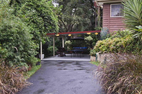 Shasta Place - Accommodation Asia 3