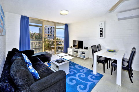 Surf Dance Apartments - Accommodation Asia 22