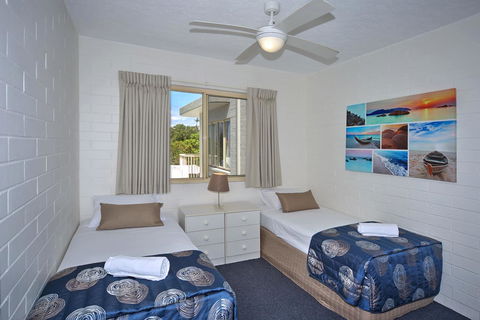 Surf Dance Apartments - Accommodation Asia 21