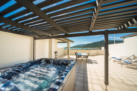 Portside Whitsunday Luxury Holiday Apartments - Accommodation Asia 9