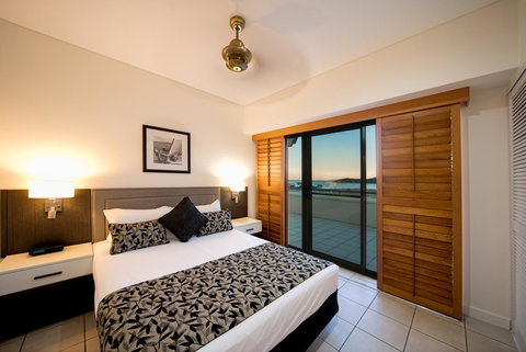 Portside Whitsunday Luxury Holiday Apartments - Accommodation Asia 19