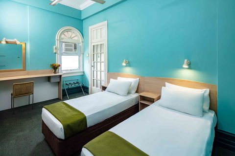 Hides Hotel - Accommodation Asia 18