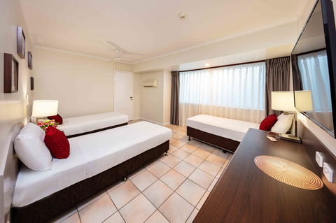 Hides Hotel - Accommodation Asia 9