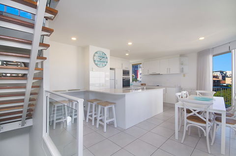Rainbow Bay Resort Holiday Apartments - Accommodation Guide 15