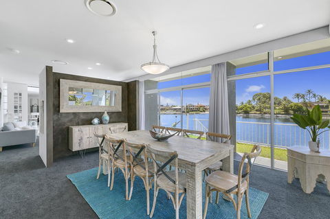 Havana Blue - Large 4 Bedroom Family Home - Accommodation China 12