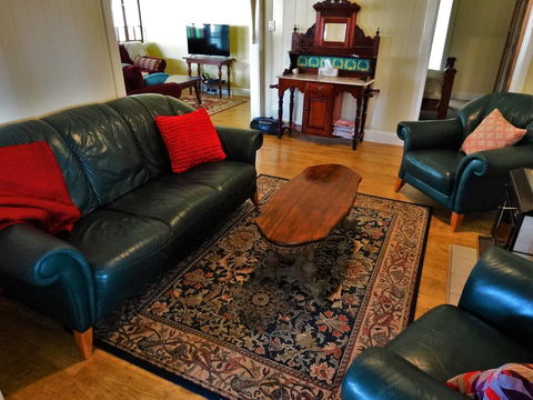 Loughmore House - Accommodation China 5