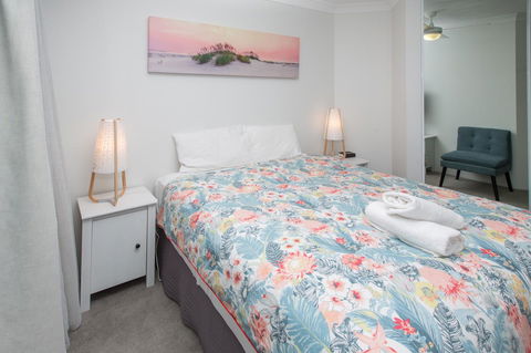 Miami Beachside Holiday Apartments - Accommodation Asia 14