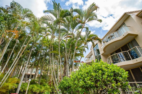 Miami Beachside Holiday Apartments - Accommodation Asia 7