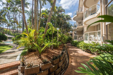Miami Beachside Holiday Apartments - Accommodation Asia 6