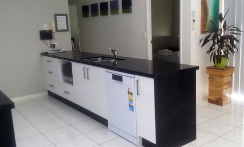 Sutton's Beach Unit - Accommodation Guide 2