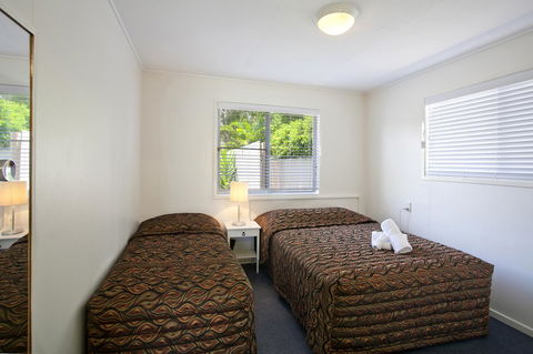 Regency Waterfront Noosa - Accommodation Asia 5